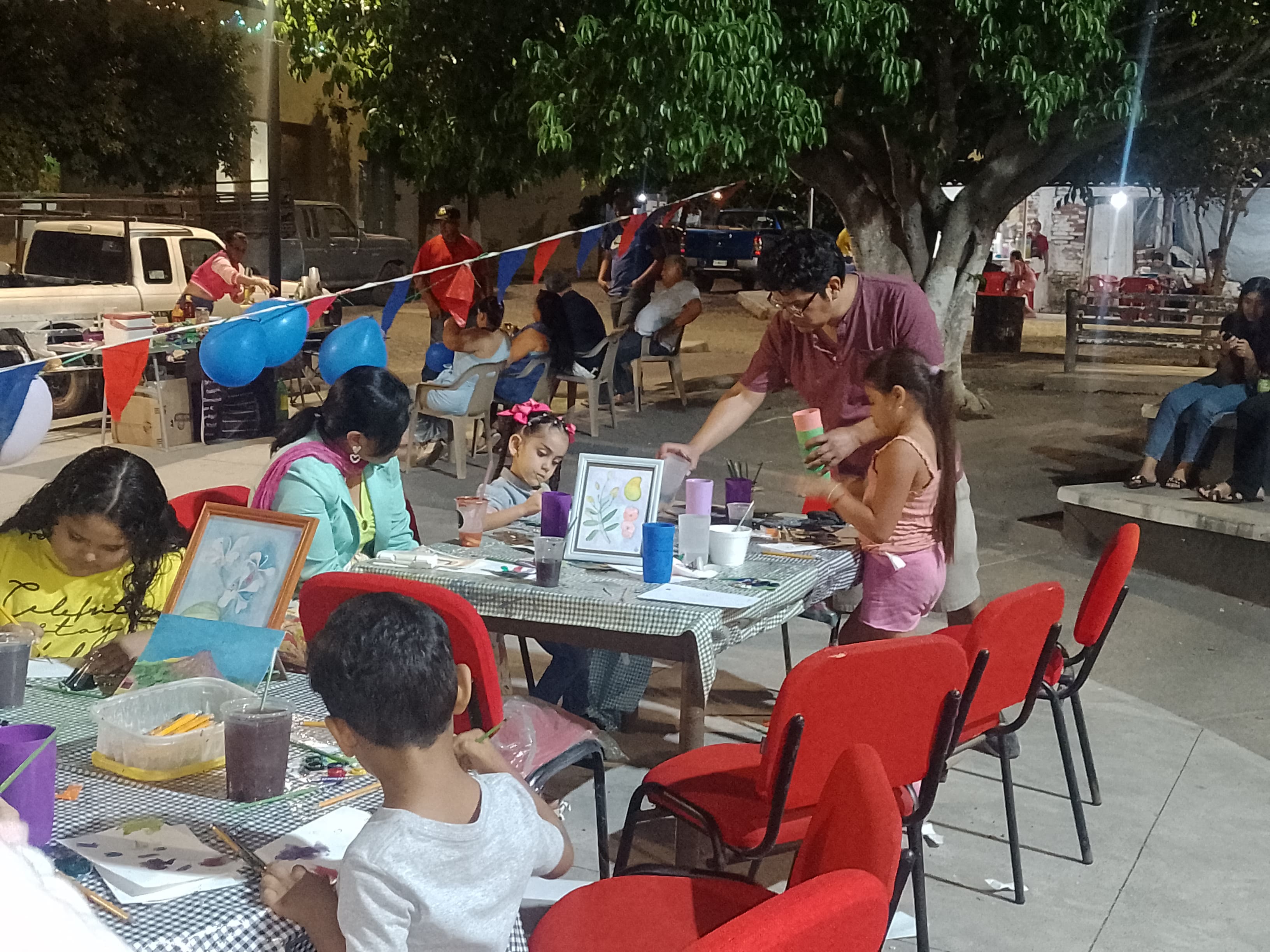 Actividad Cultural Comunitaria: Convite Cultural en el Jardín principal de Piscila